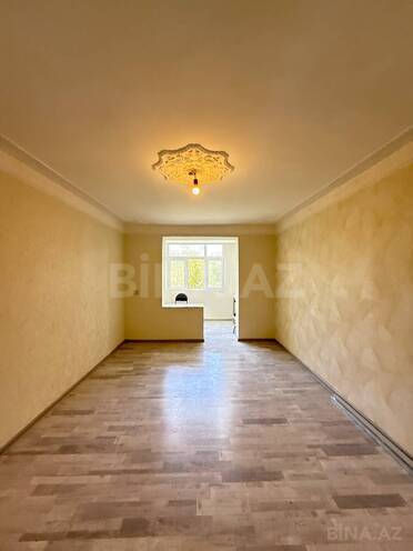 Satılır 3 otaqlı köhnə tikili 60 m², İnşaatçılar m., photo 1 from 14