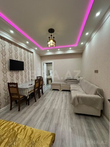 Продаётся 1-комн. новостройка 40 м², Абшеронcкий  р., photo 1 from 10