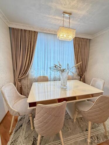 Satılır 3 otaqlı köhnə tikili 75 m², İnşaatçılar m., photo 6 from 25