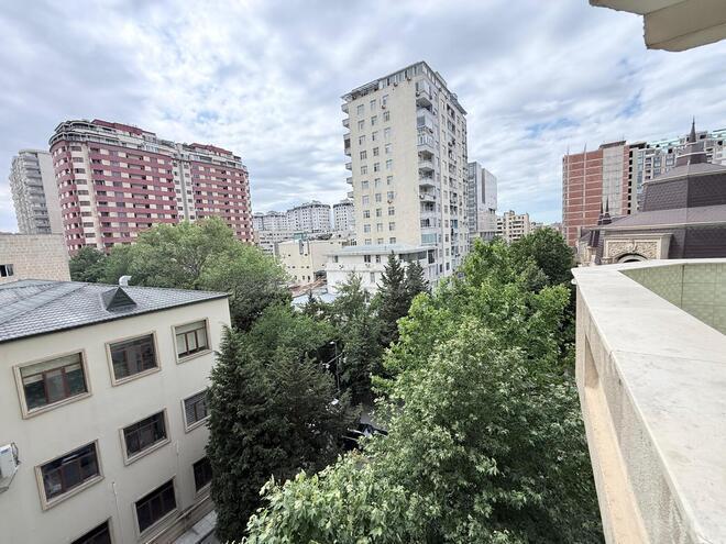 Продаётся 3-комн. новостройка 130 м², Насиминский  р., photo 6 from 29