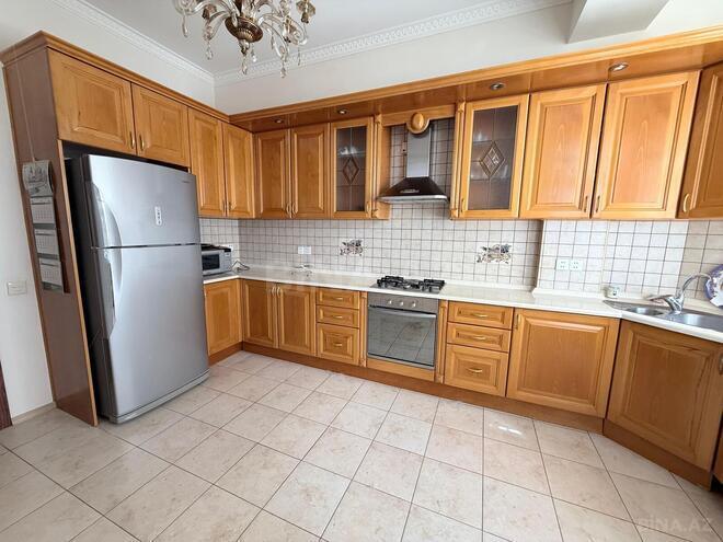 Продаётся 3-комн. новостройка 130 м², Насиминский  р., photo 20 from 29