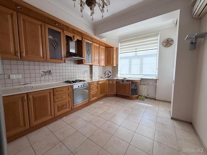 Продаётся 3-комн. новостройка 130 м², Насиминский  р., photo 18 from 29