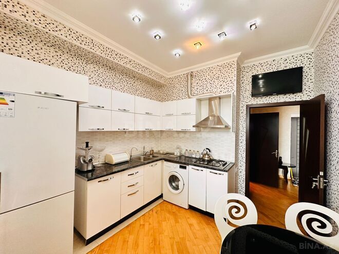 İcarəyə verilir 1 otaqlı yeni tikili 60 m², 8 Noyabr m., photo 1 from 12
