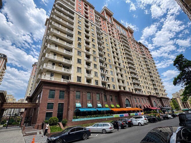 Продаётся 2-комн. новостройка 76 м², м. Элмляр Академиясы, photo 3 from 8