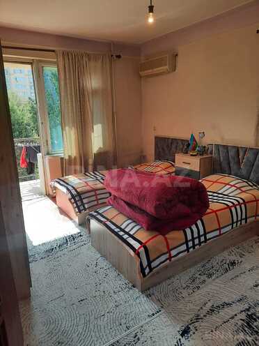 Продаётся 1-комн. вторичка 40 м², пос. Бакиханова, photo 1 from 10