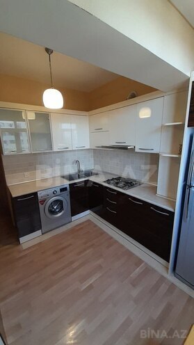 Сдаётся 2-комн. вторичка 65 м², пос. 9-й мкр, photo 1 from 18