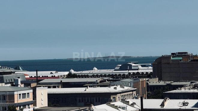 Satılır 4 otaqlı yeni tikili 230 m², 28 May m., photo 18 from 31