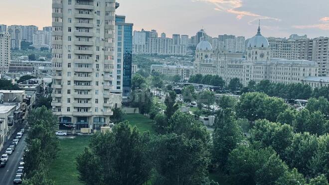 Satılır 4 otaqlı yeni tikili 230 m², 28 May m., photo 8 from 31
