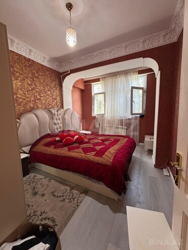Satılır 2 otaqlı köhnə tikili 45 m², 7-ci mikrorayon q., photo 1 from 8