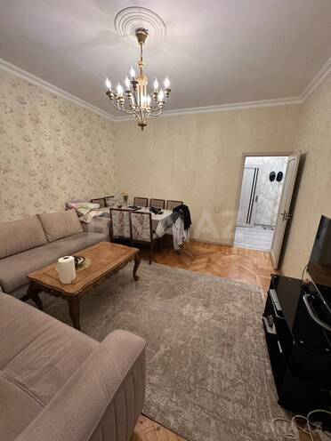 Satılır 4 otaqlı köhnə tikili 90 m², 28 May m., photo 3 from 15