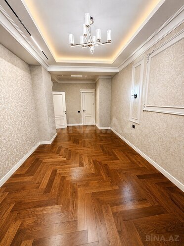 Продаётся 4-комн. новостройка 181 м², м. Элмляр Академиясы, photo 9 from 18