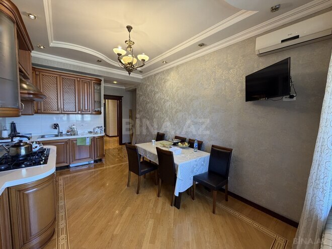 Продаётся 4-комн. новостройка 185 м², м. Низами, photo 22 from 27