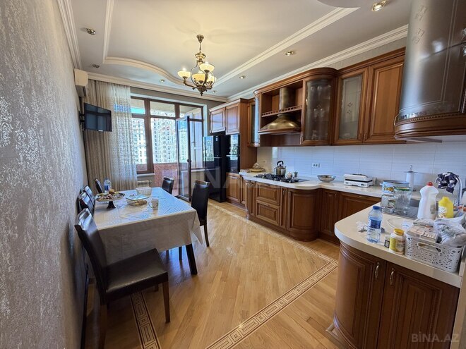 Продаётся 4-комн. новостройка 185 м², м. Низами, photo 21 from 27