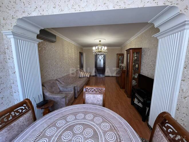 Продаётся 3-комн. вторичка 70 м², м. Элмляр Академиясы, photo 6 from 25