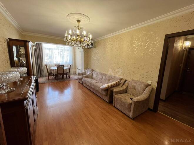Продаётся 3-комн. вторичка 70 м², м. Элмляр Академиясы, photo 4 from 25