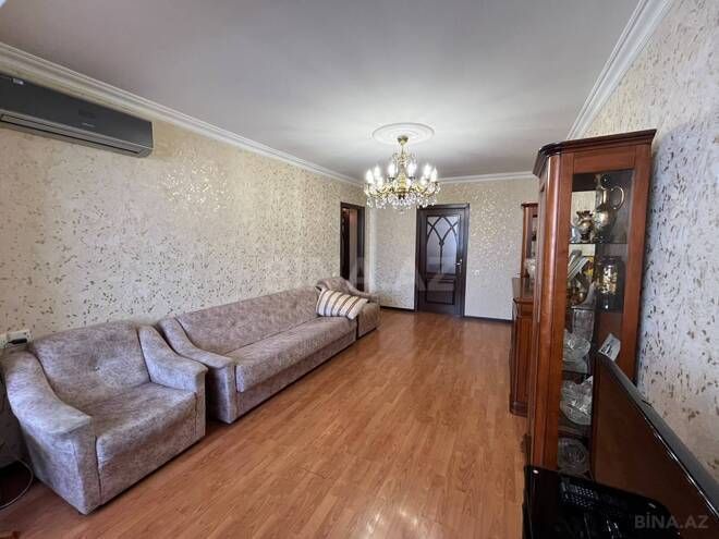 Продаётся 3-комн. вторичка 70 м², м. Элмляр Академиясы, photo 5 from 25