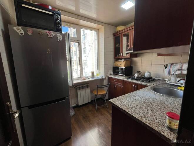 Продаётся 3-комн. вторичка 70 м², м. Элмляр Академиясы, photo 19 from 25