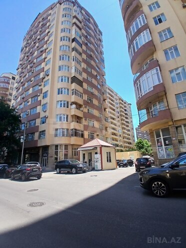 Продается 5-комн. новостройка 410 м², Насиминский  р., photo 1 from 26
