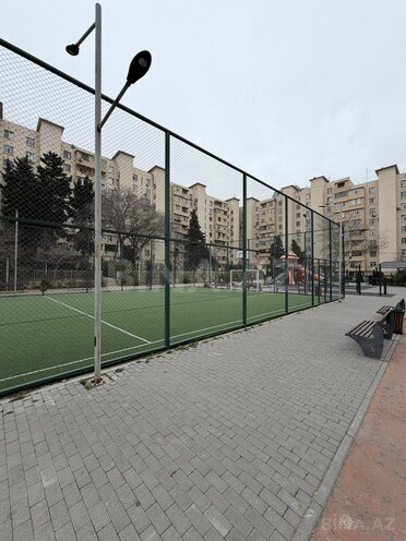 Продаётся 2-комн. вторичка 65 м², м. Ази Асланов, photo 16 from 17