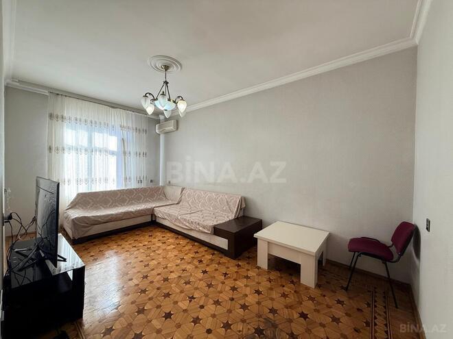 Satılır 3 otaqlı köhnə tikili 85 m², Nəsimi r., photo 1 from 14