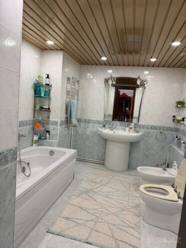 Продаётся 4-комн. новостройка 190 м², м. Низами, photo 15 from 20