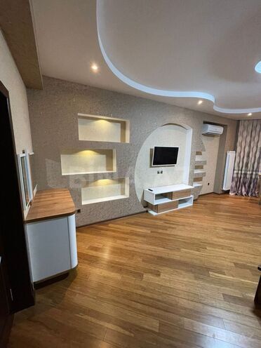 İcarəyə verilir 3 otaqlı yeni tikili 120 m², Nərimanov r., photo 9 from 32