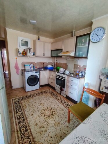 Продаётся 5-комн. вторичка 125 м², м. Нефтчиляр, photo 13 from 27