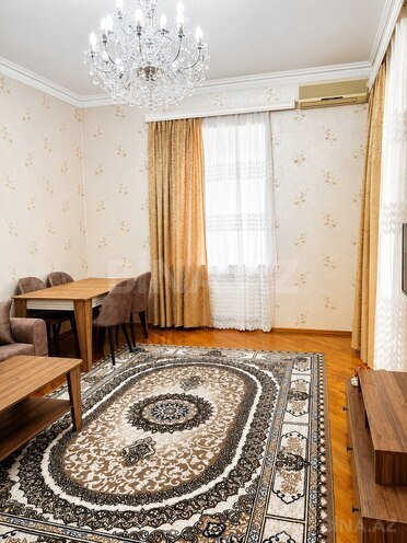 Satılır 2 otaqlı köhnə tikili 78 m², 28 May m., photo 5 from 19