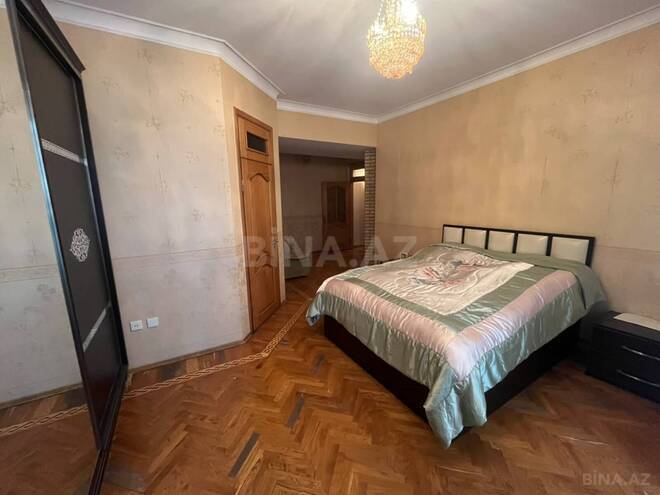 Продаётся 4-комн. вторичка 220 м², Наримановский  р., photo 11 from 18