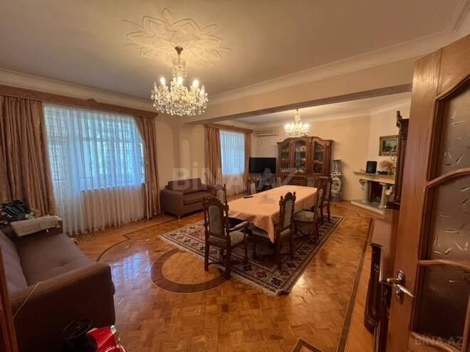 Продаётся 4-комн. вторичка 220 м², Наримановский  р., photo 4 from 18