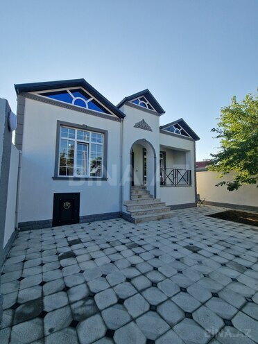 Satılır 4 otaqlı həyət evi/bağ evi 128 m², Zabrat q., photo 1 from 17