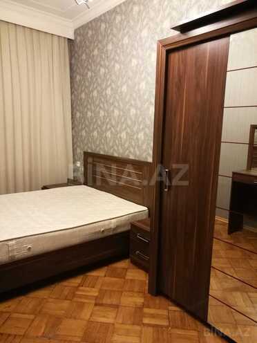 İcarəyə verilir 2 otaqlı köhnə tikili 72 m², 28 May m., photo 5 from 11