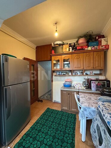 Продаётся 2-комн. вторичка 65 м², Хатаинский р., photo 10 from 19