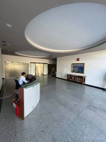 Satılır  obyekt 4 000 m², Bakıxanov q., photo 13 from 23