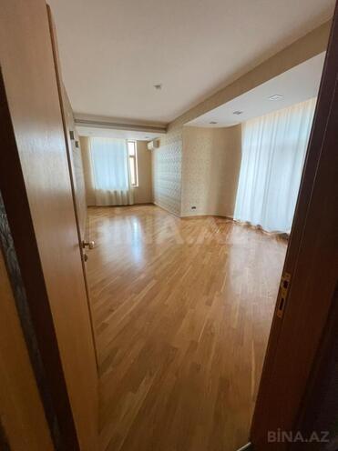 İcarəyə verilir 5 otaqlı ofis 410 m², 28 May m., photo 5 from 10