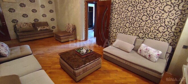 Сдаётся 4-комн. новостройка 140 м², м. Кара Караев, photo 1 from 14