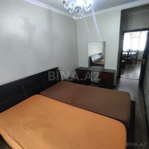 İcarəyə verilir 2 otaqlı köhnə tikili 45 m², İnşaatçılar m., photo 9 from 20