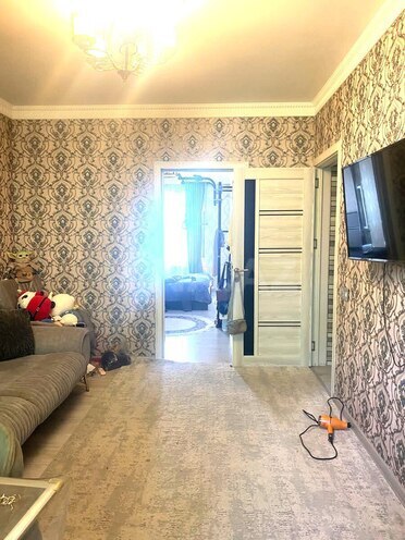 Продаётся 2-комн. вторичка 45 м², м. 20 января, photo 3 from 14