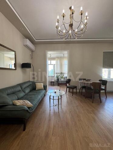 Продаётся 2-комн. вторичка 60 м², м. Ичеришехер, photo 6 from 25
