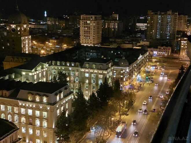 Сдаётся 4-комн. новостройка 196 м², м. Низами, photo 4 from 13