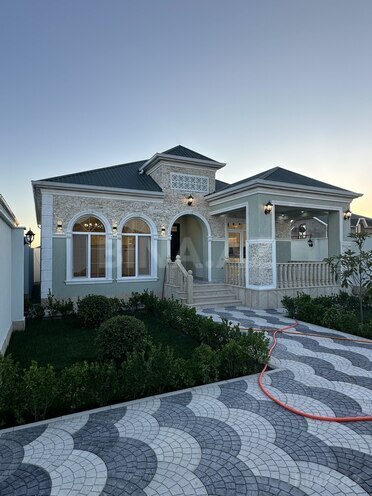 Satılır 4 otaqlı həyət evi/bağ evi 145 m², Binə q., photo 1 from 18