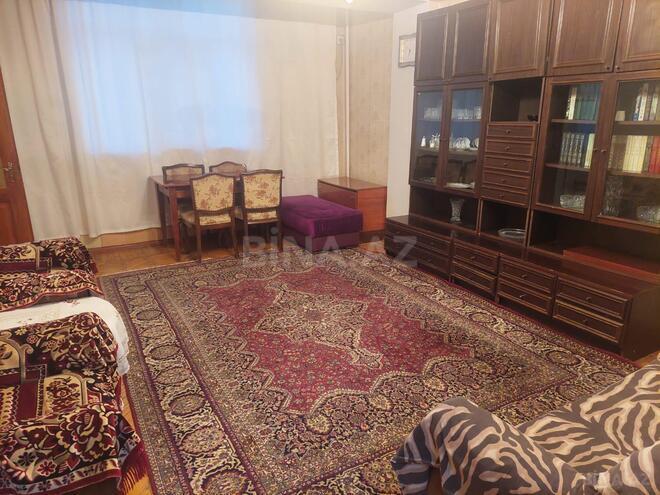 Продаётся 2-комн. вторичка 55 м², м. Нариман Нариманов, photo 1 from 8