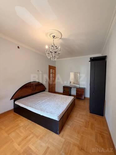 Satılır 3 otaqlı köhnə tikili 110 m², Yasamal r., photo 4 from 11