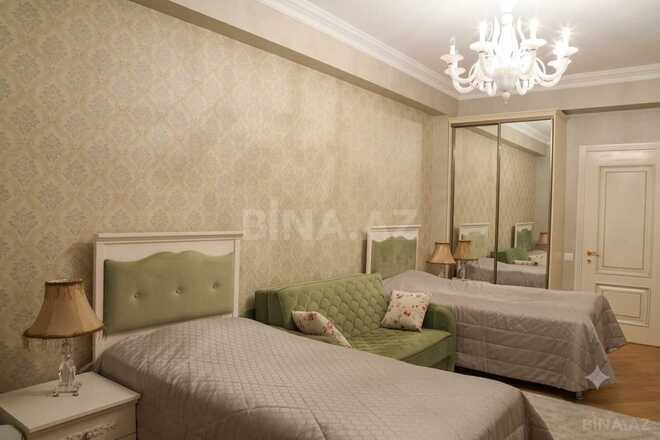 Продаётся 3-комн. новостройка 170 м², м. Низами, photo 8 from 21