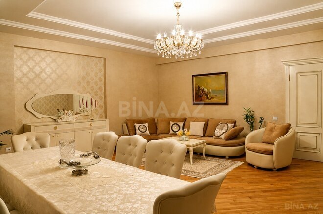 Продаётся 3-комн. новостройка 170 м², м. Низами, photo 3 from 21