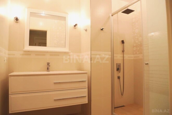 Продаётся 3-комн. новостройка 170 м², м. Низами, photo 12 from 21