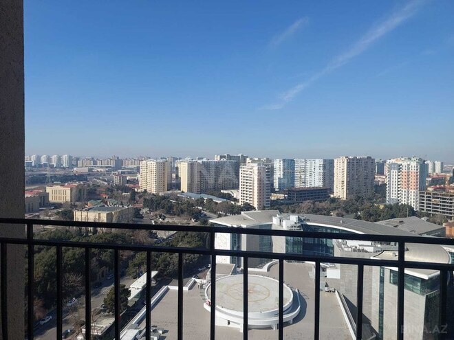 Продаётся 2-комн. новостройка 95 м², м. Кара Караев, photo 11 from 13