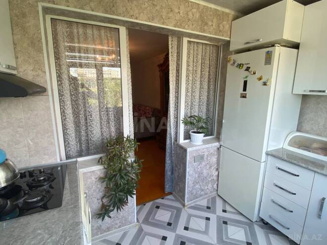 Satılır 4 otaqlı köhnə tikili 80 m², Xalqlar Dostluğu m., photo 12 from 17