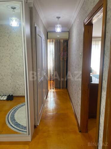Satılır 4 otaqlı köhnə tikili 80 m², Xalqlar Dostluğu m., photo 13 from 17