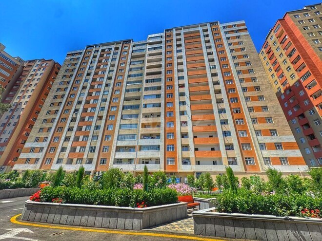 Продаётся 2-комн. новостройка 95 м², м. Кара Караев, photo 3 from 13